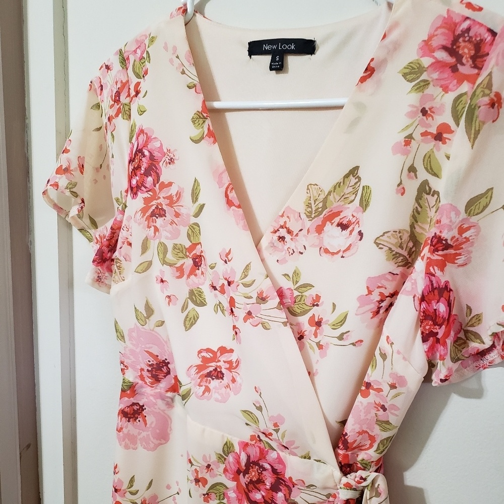 Beautiful-in-Pink Floral Dress